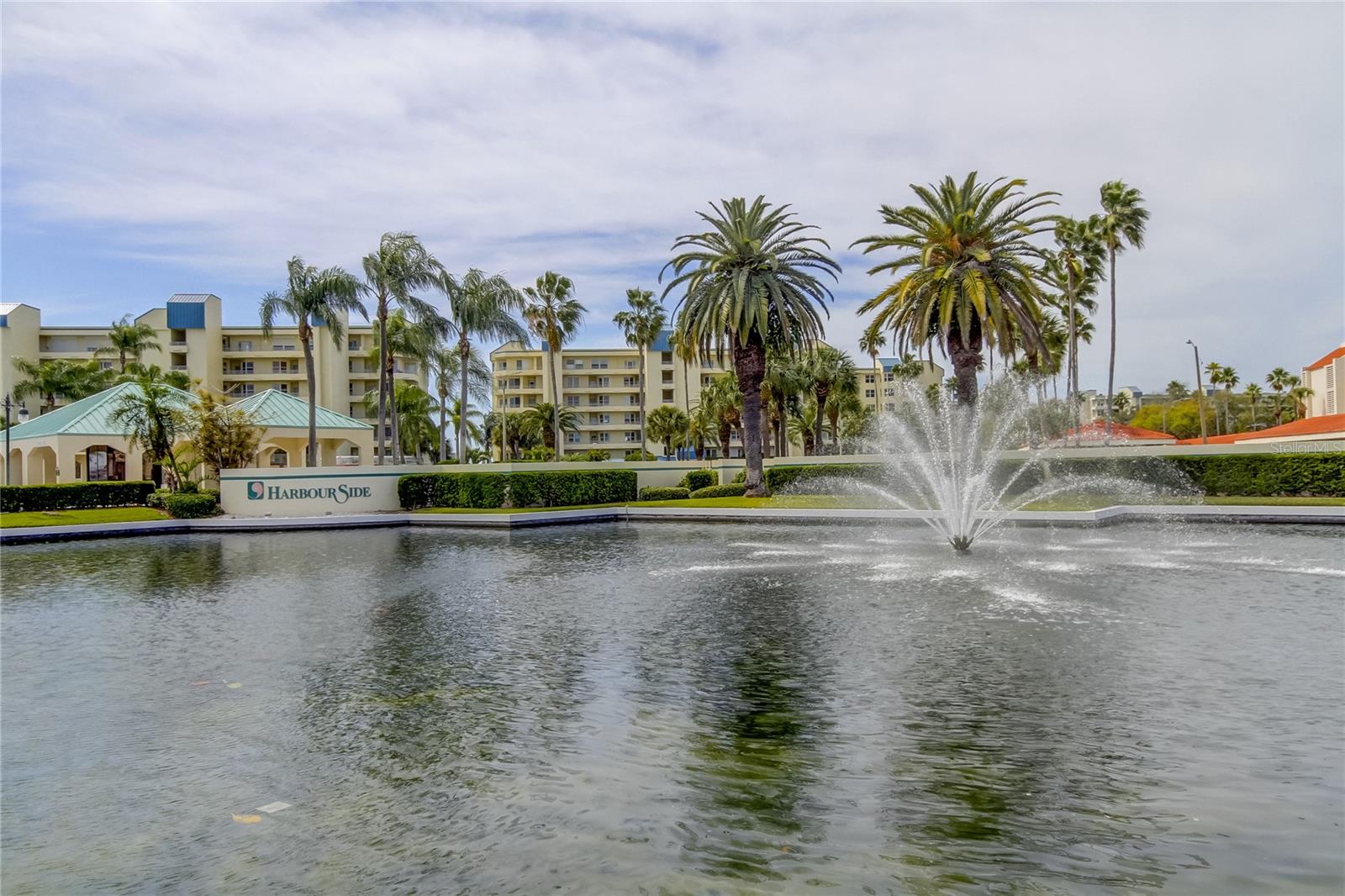 SOLD — 7922 Sailboat Key Blvd